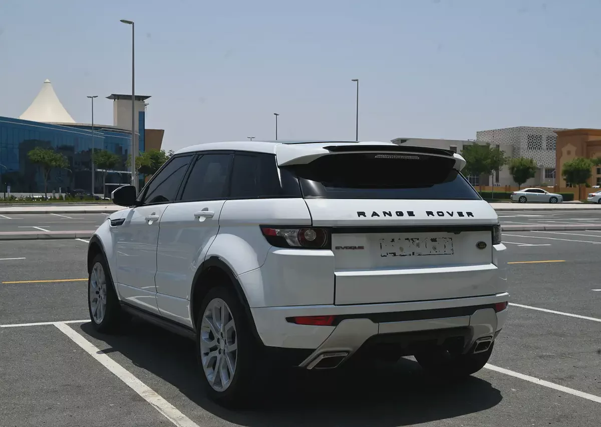 AGENCY MAINTAINED - RANGE ROVER EVOQUE 2.0TC  - PARK ASSIST - GCC-7-7