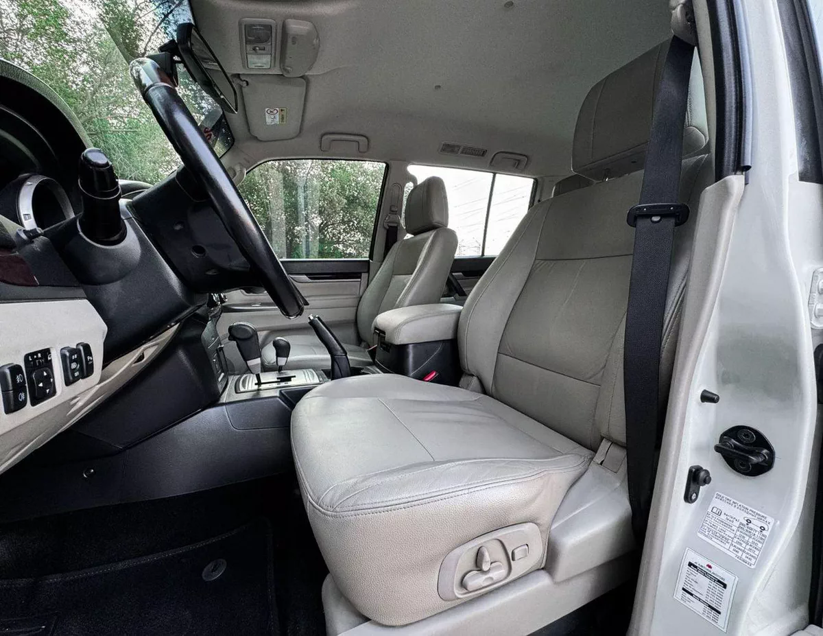 Mitsubishi Pajero GLS HIGHLINE Mitsubishi Pajero | 3.8 L | 2020 | GCC | Accident-Free | In Excellent Condition | 974 P-8-0