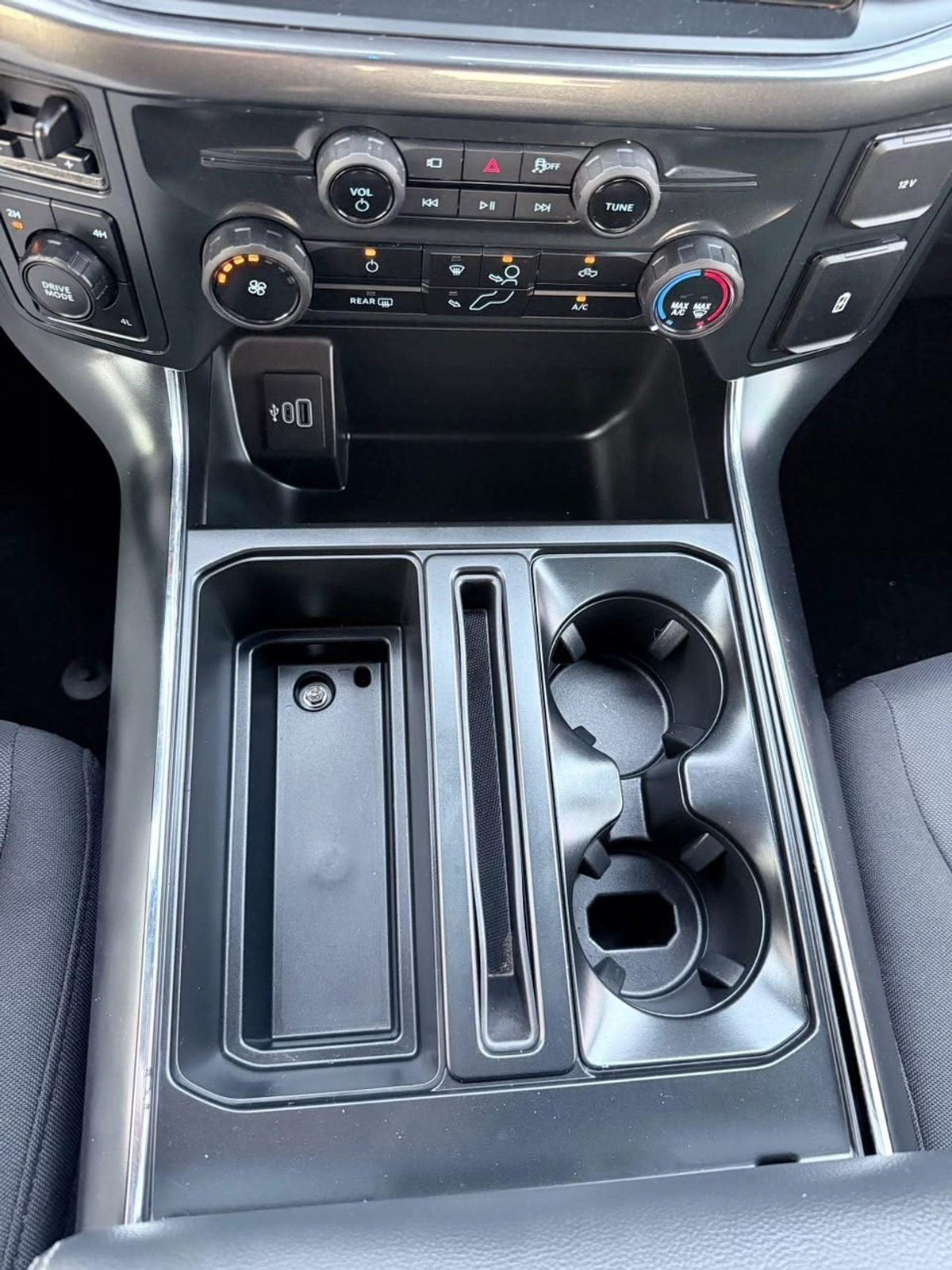 Ford F-150 Ford F- 150 4x4-9-0