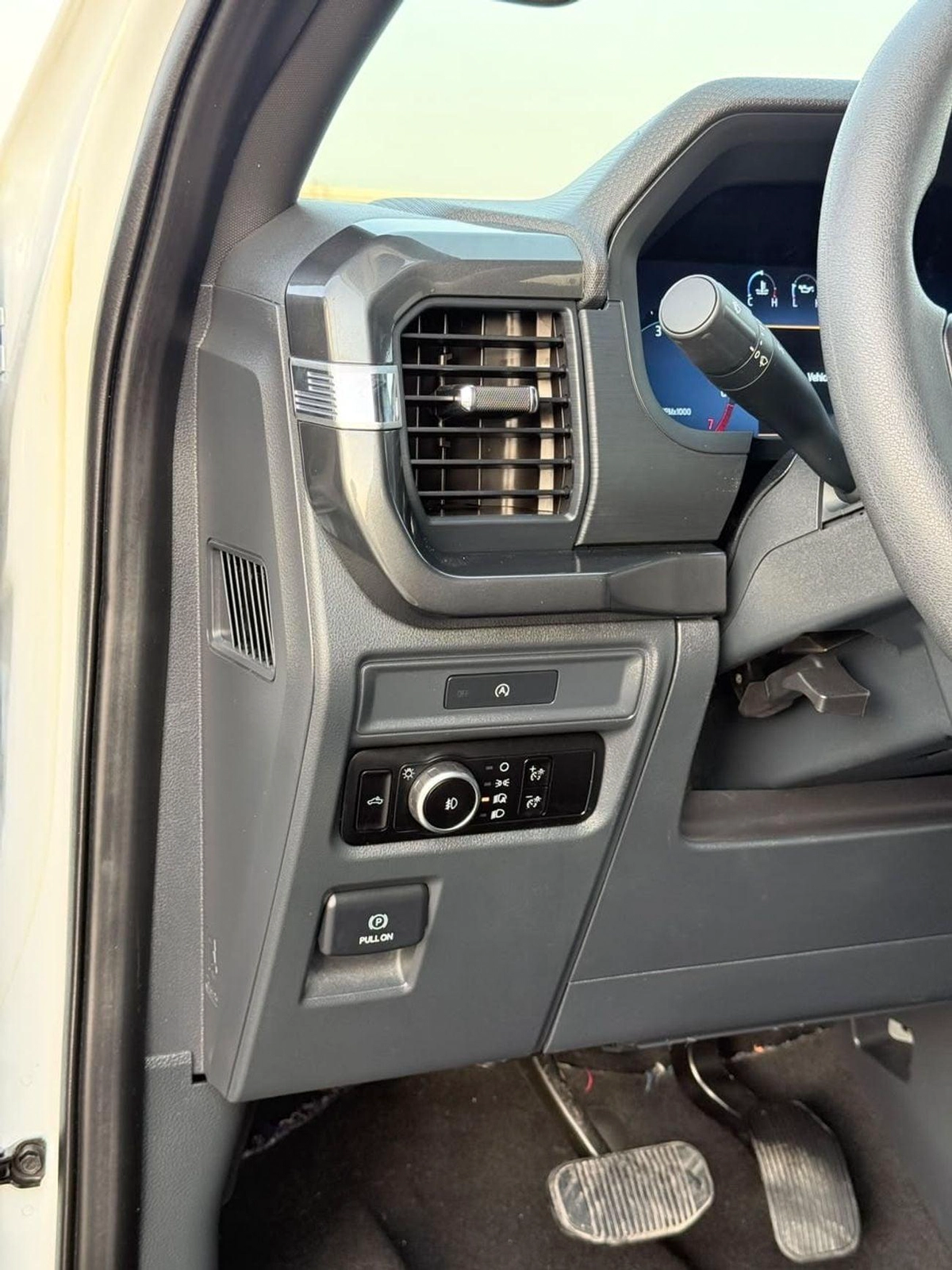 Ford F-150 Ford F- 150 4x4-11-0