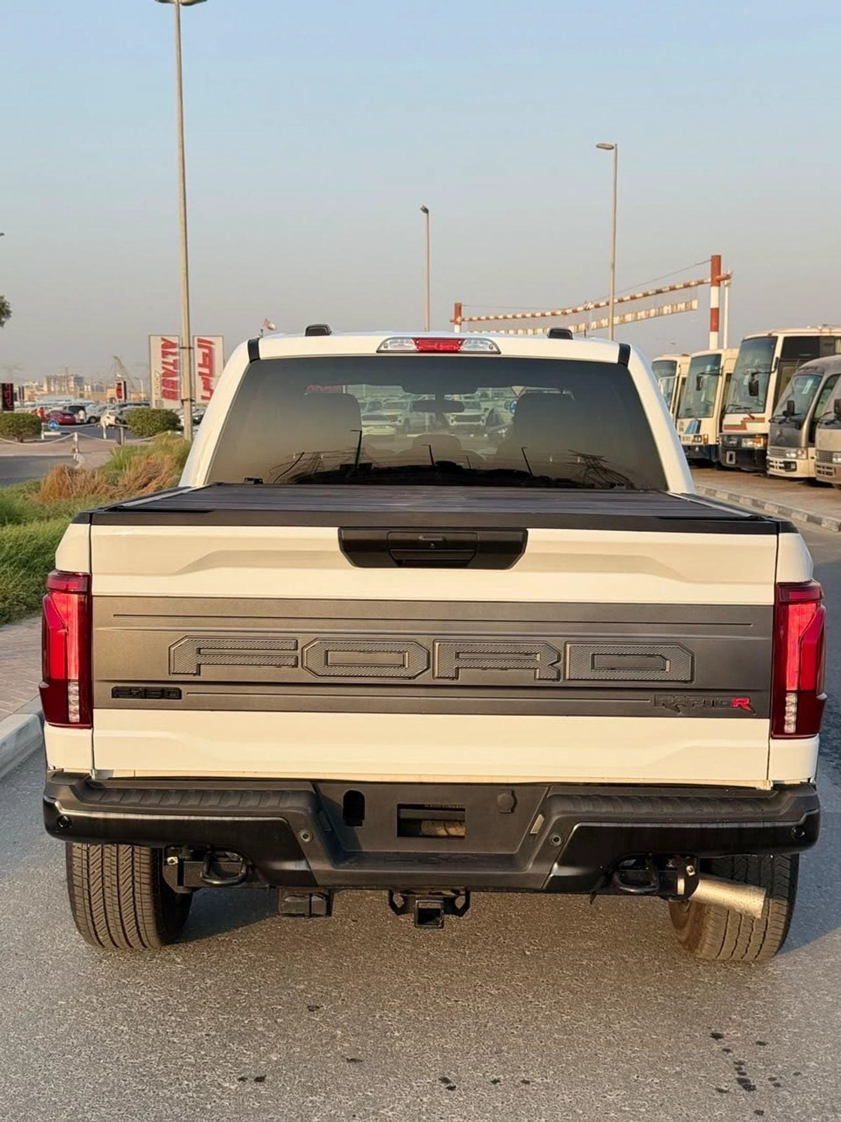 Ford F-150 Ford F- 150 4x4-3-0