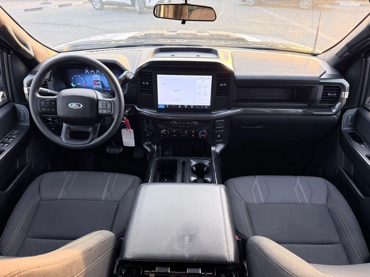 Ford F-150 Ford F- 150 4x4-4-0