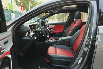 2023 Mercedes-Benz A 200 AMG - GCC Specs - Pristine Condition-8