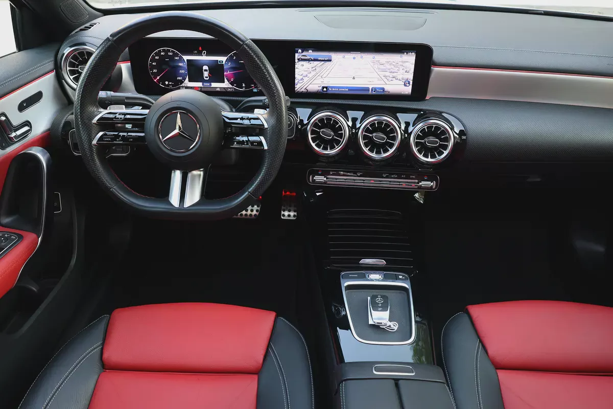 2023 Mercedes-Benz A 200 AMG - GCC Specs - Pristine Condition-11-11