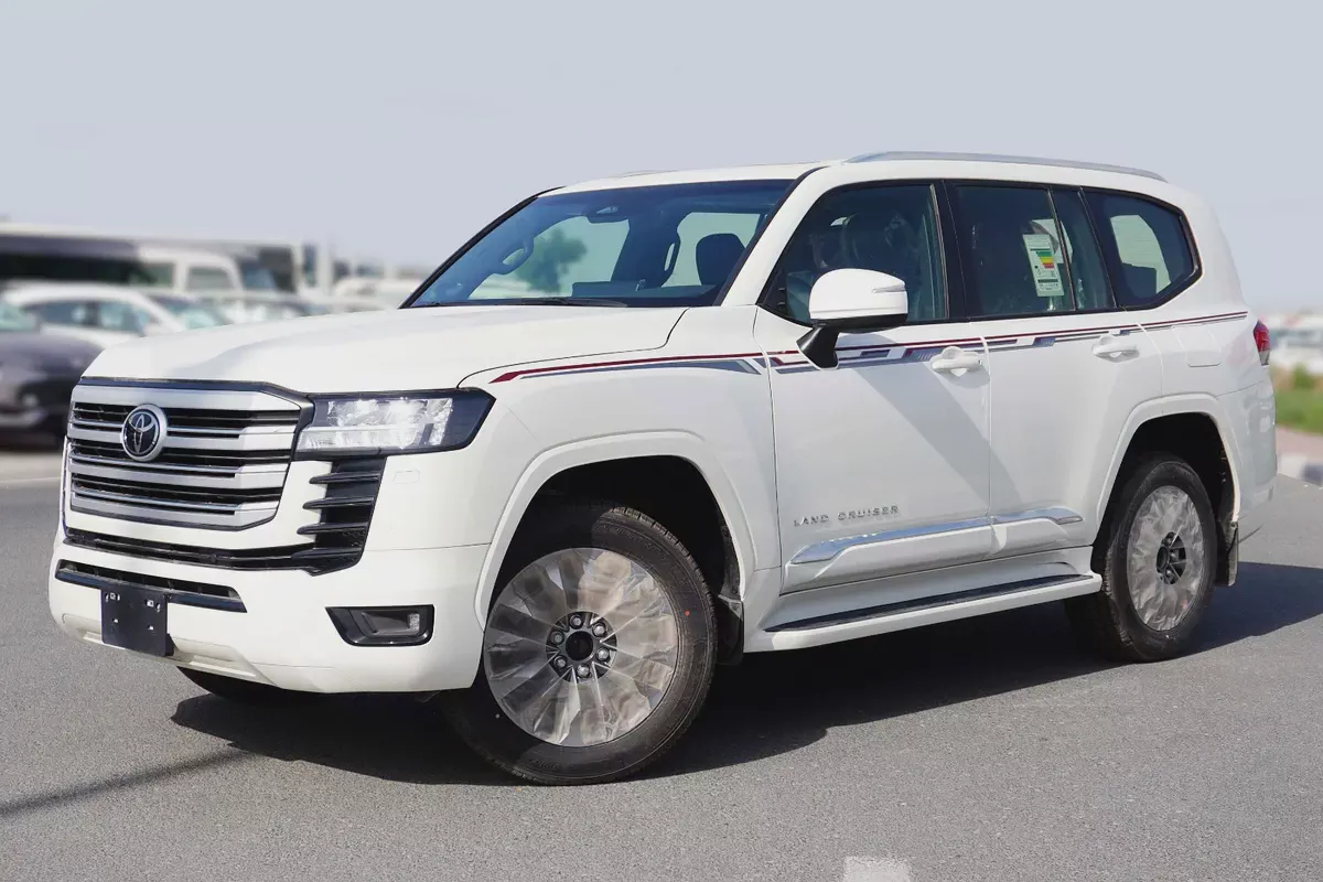 Toyota Land Cruiser GXR 3.5L Full Option TT with Radar  JBL 2026 - GCC Specs - Brand New