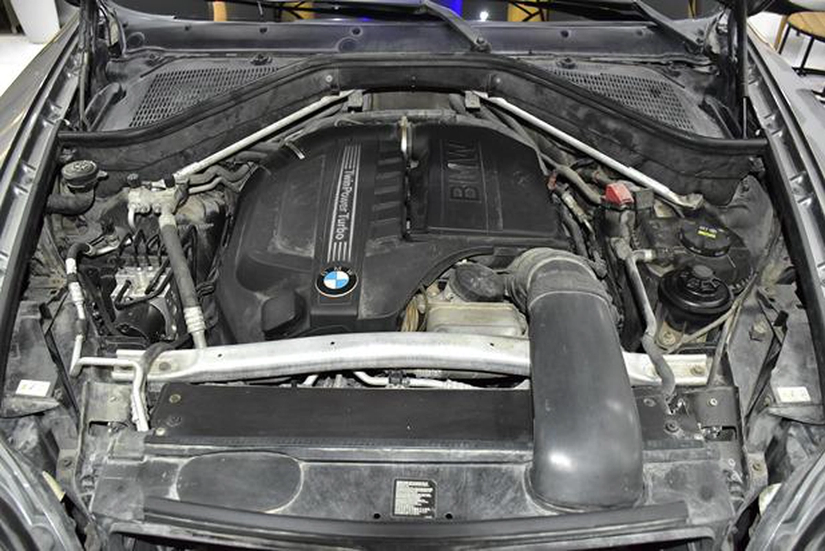 BMW X6 xDrive35i ( 2012 Model ) in Grey ...-13-13