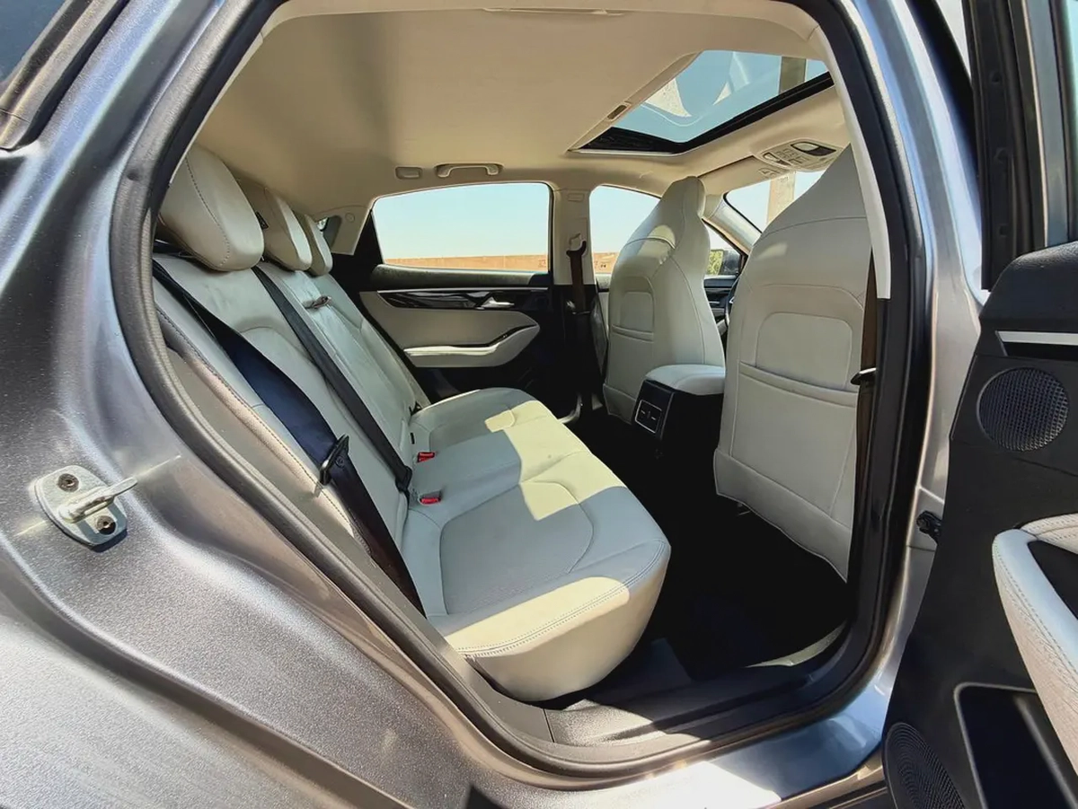 450-MONTHLY | GCC | FULL OPTION LUXURY | ACCIDENT FREE