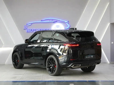 2025 Land Rover Range Rover Sport P510e First Edition for 399,000.00 AED-5