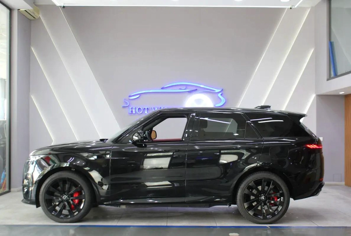 2025 Land Rover Range Rover Sport P510e First Edition for 399,000.00 AED-13-13