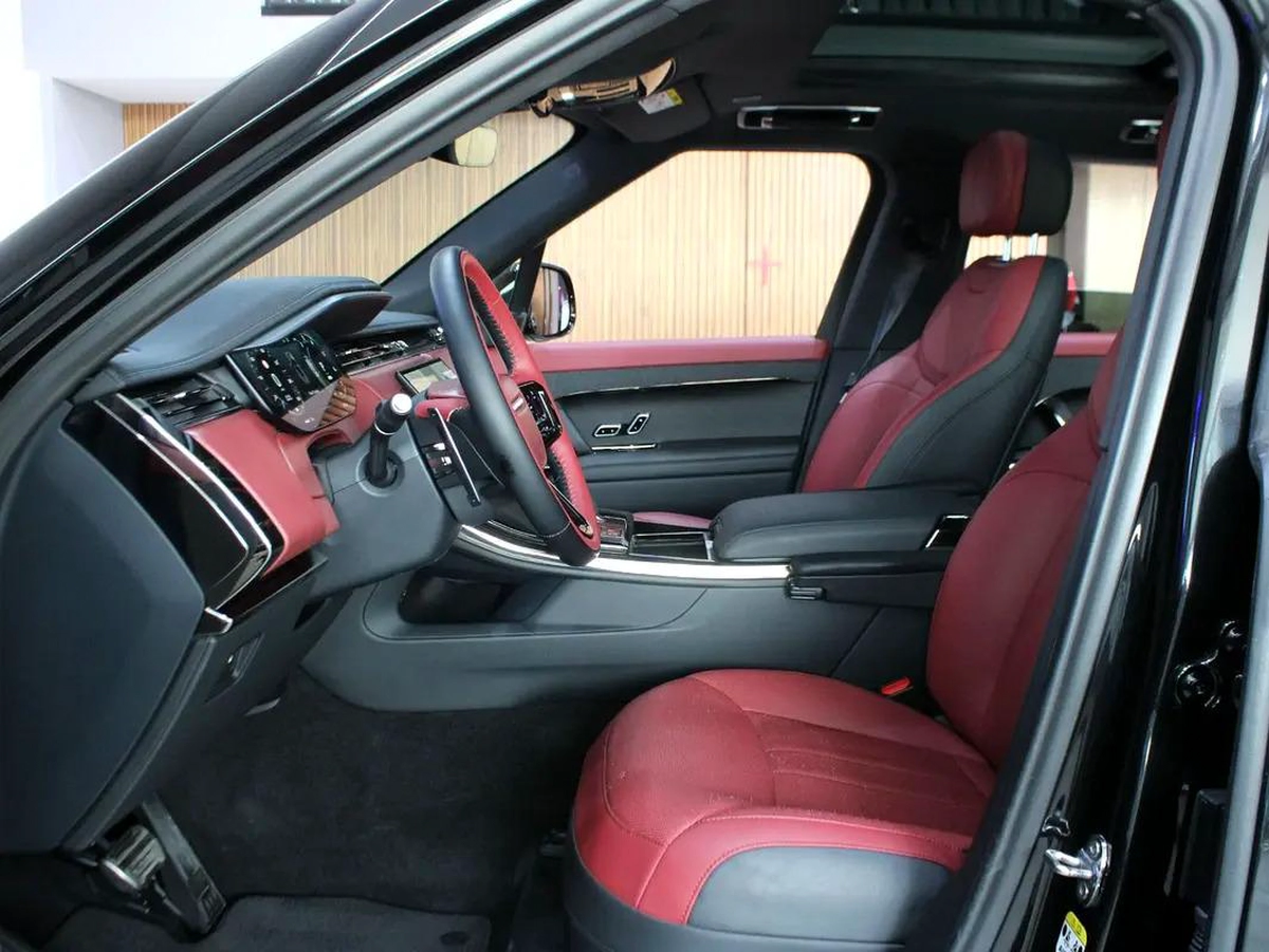 2025 Land Rover Range Rover Sport P510e First Edition for 399,000.00 AED-14-14