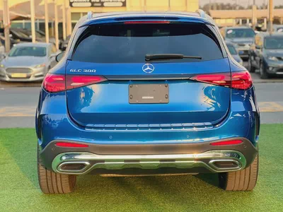 Mercedes benz GLC300 Model 2023 CLEAN TITLE-3