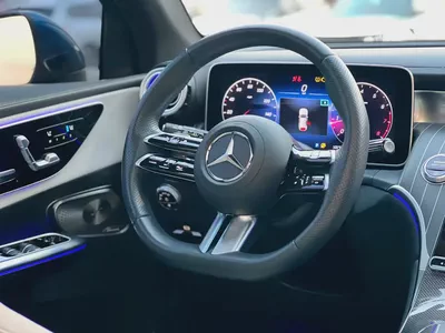 Mercedes benz GLC300 Model 2023 CLEAN TITLE-8