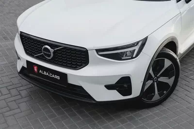 2,253 P.M |  XC40 B4 Ultimate Dark | 0% Downpayment | 2029 Warranty!-6