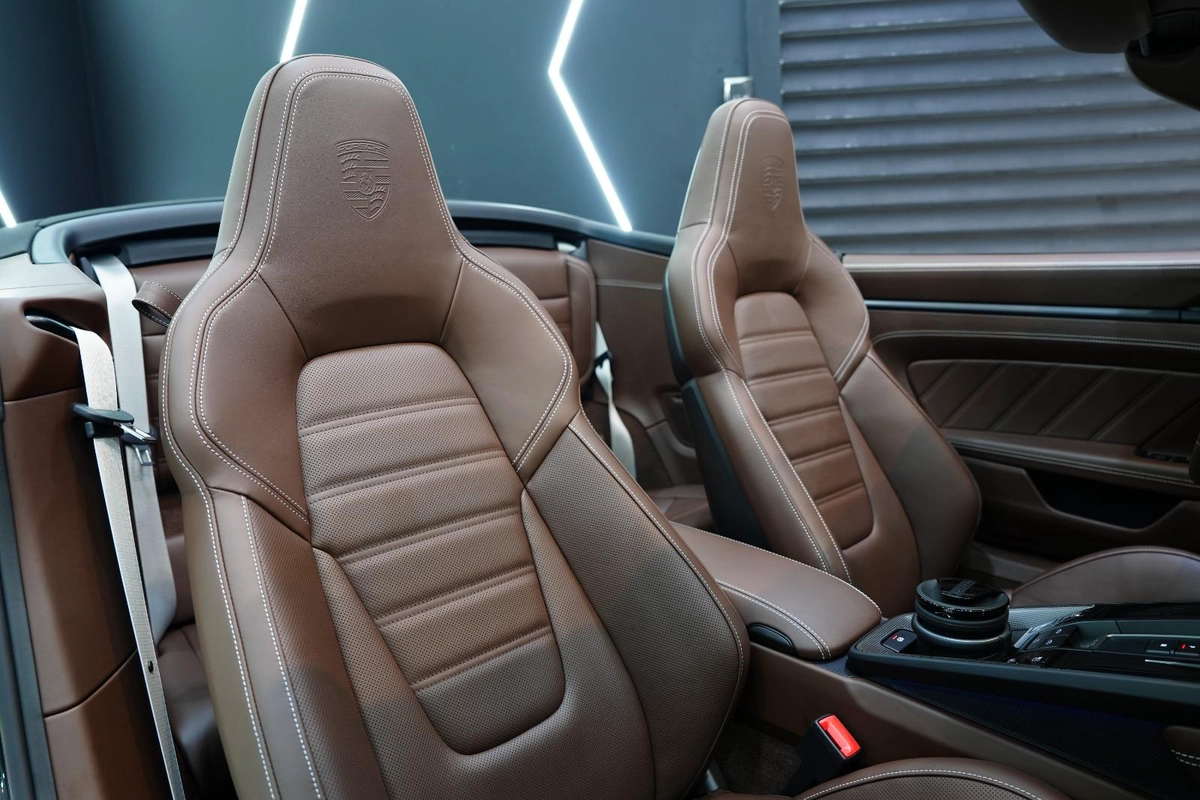 Porsche 911 Carrera GTS Cabriolet 2026
