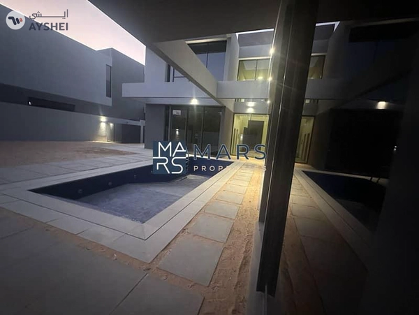 Stand Alone 5 Bedroom Villa With Pool In Masaar
