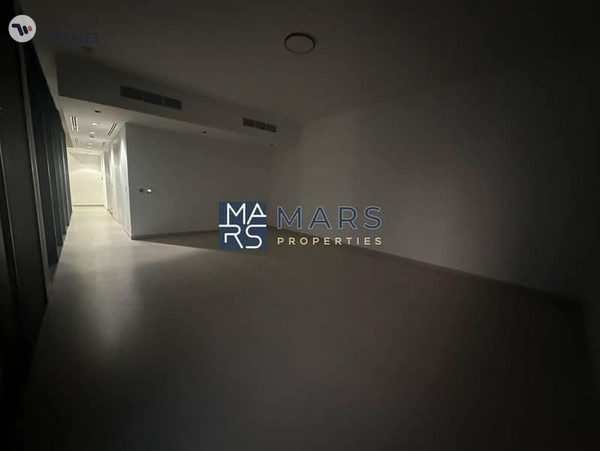Stand Alone 5 Bedroom Villa With Pool In Masaar