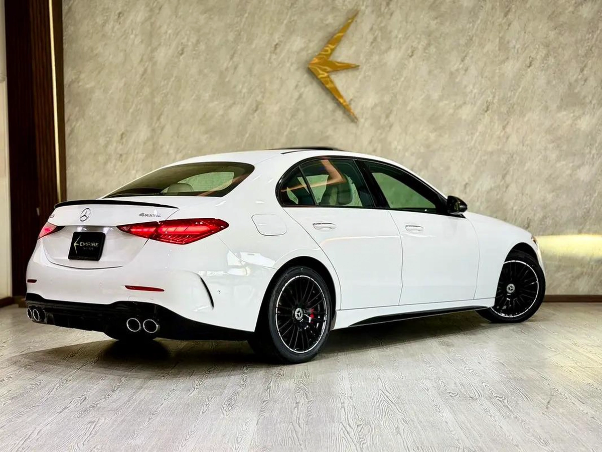 2,056 AED Monthly II Mercedes C300 II 0% Down Payment II Still Under Warranty to 2027-14-14