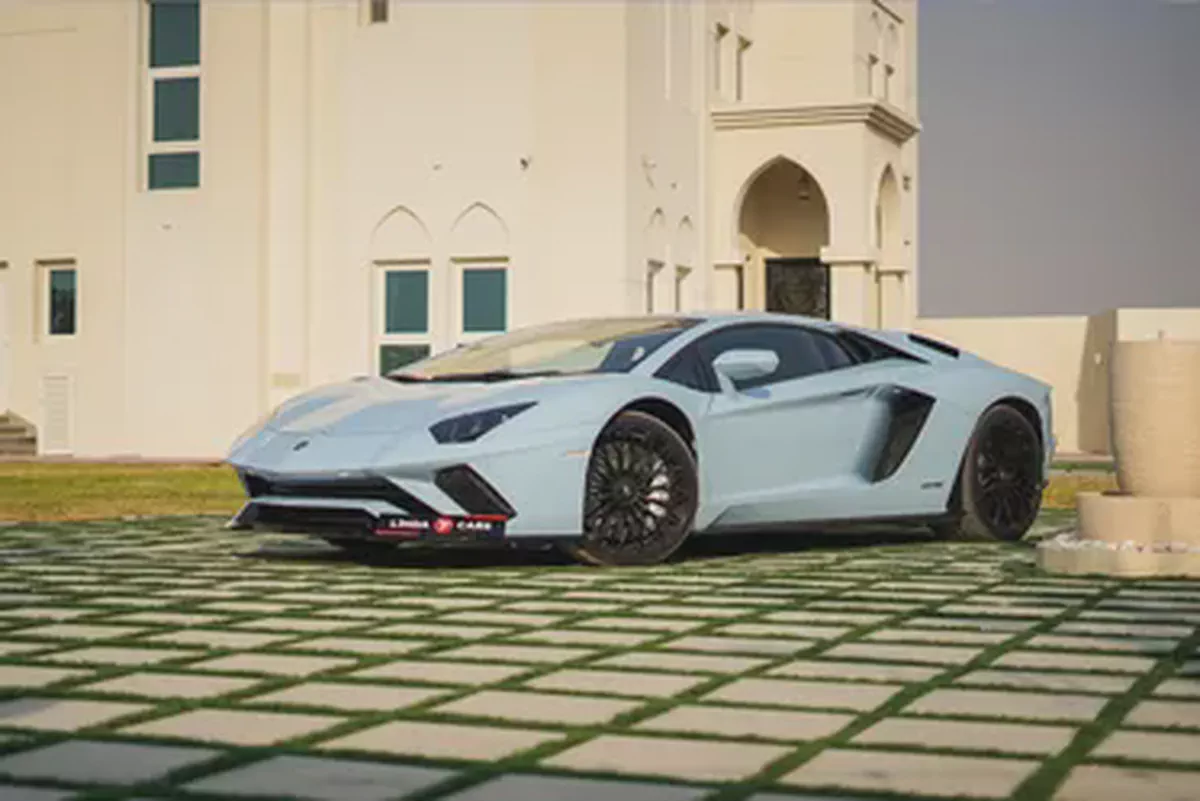 Lamborghini Aventador 2018-2-2