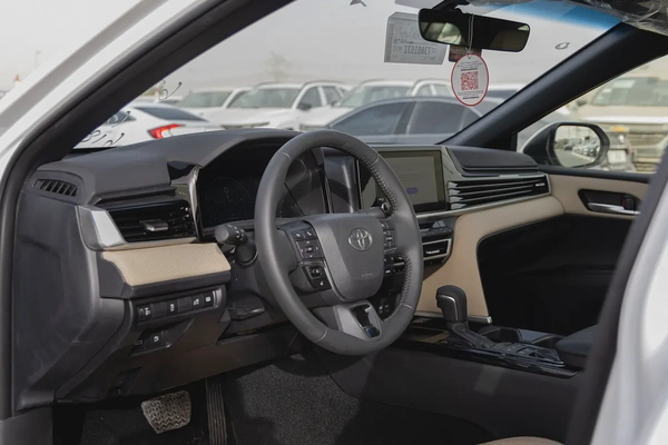Toyota Camry LE 2.5 L | Hybrid | White | Panoramic Sunroof | Electric Chair | 2026 GCC Specs