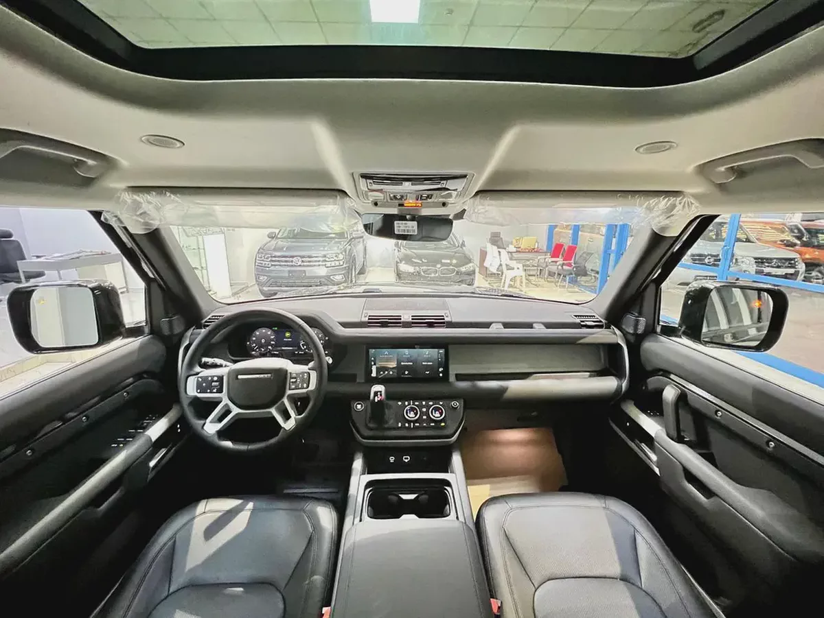 Brand New 2024 Land Rover Defender 110 S P300 | US Specs | Low Mileage-12-12