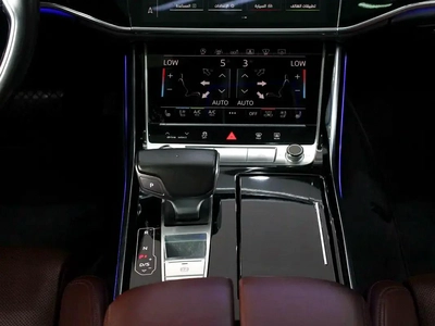 2019 - AUDI A8 L - 60 TFSI QUATTRO-8