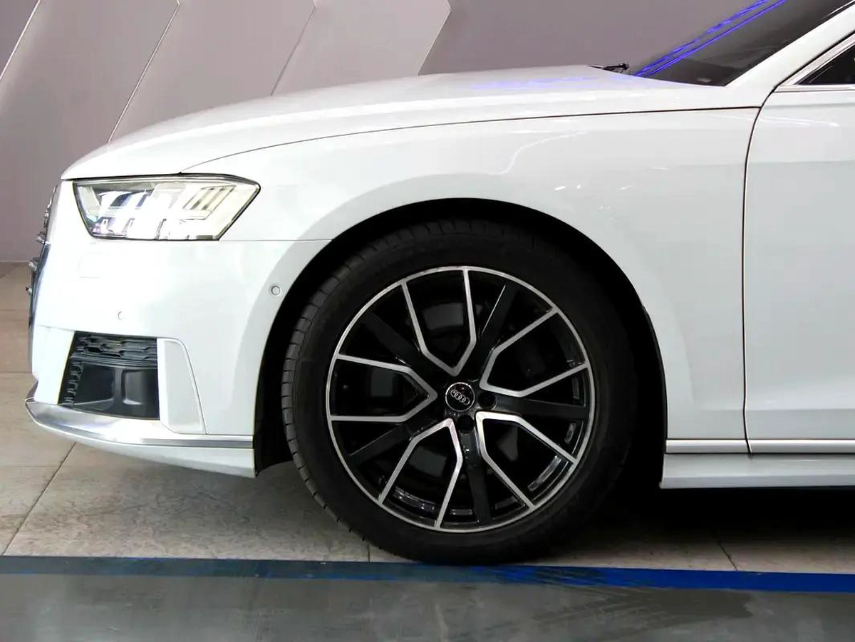 2019 - AUDI A8 L - 60 TFSI QUATTRO-17-17
