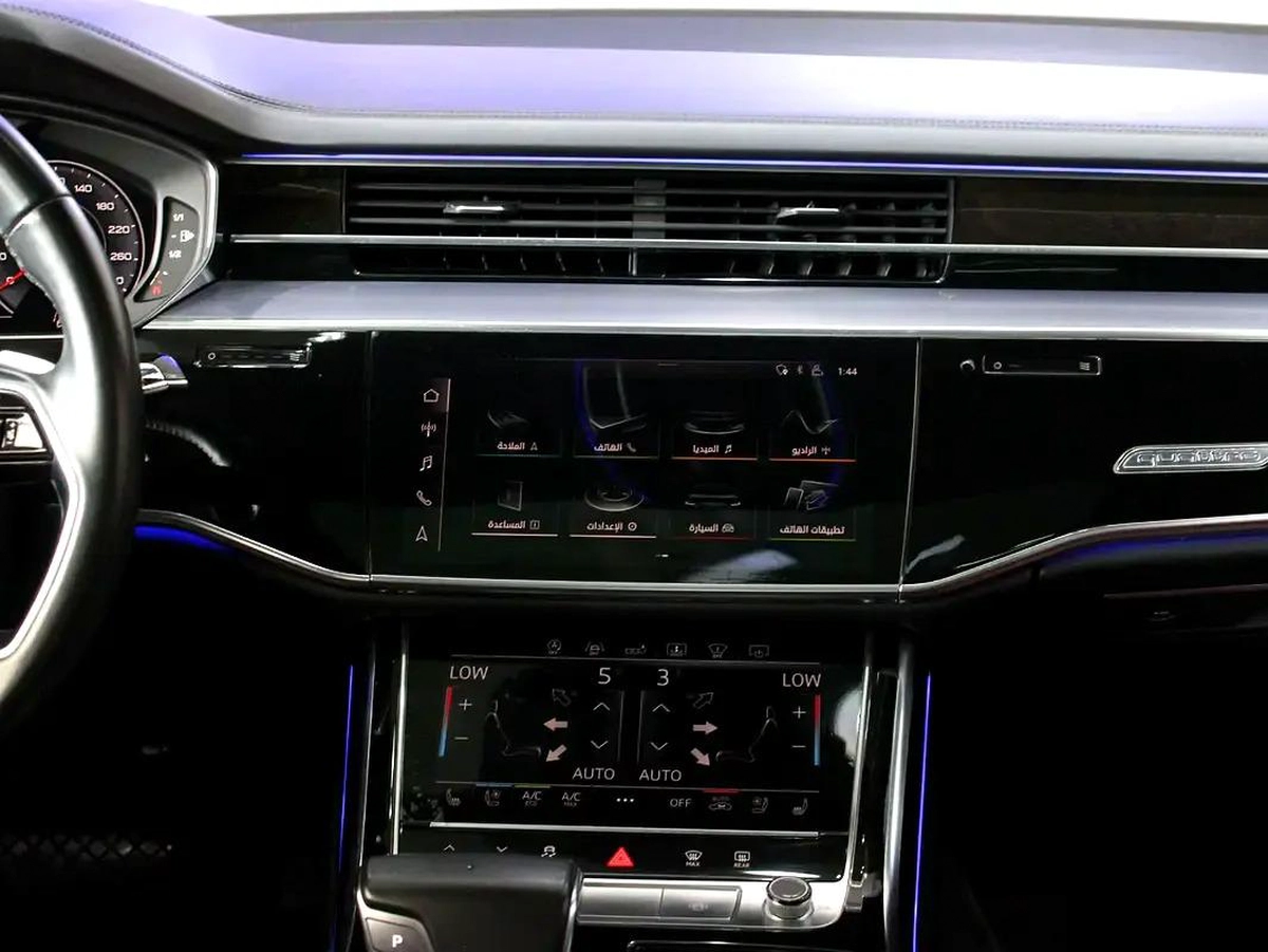 2019 - AUDI A8 L - 60 TFSI QUATTRO-2-2