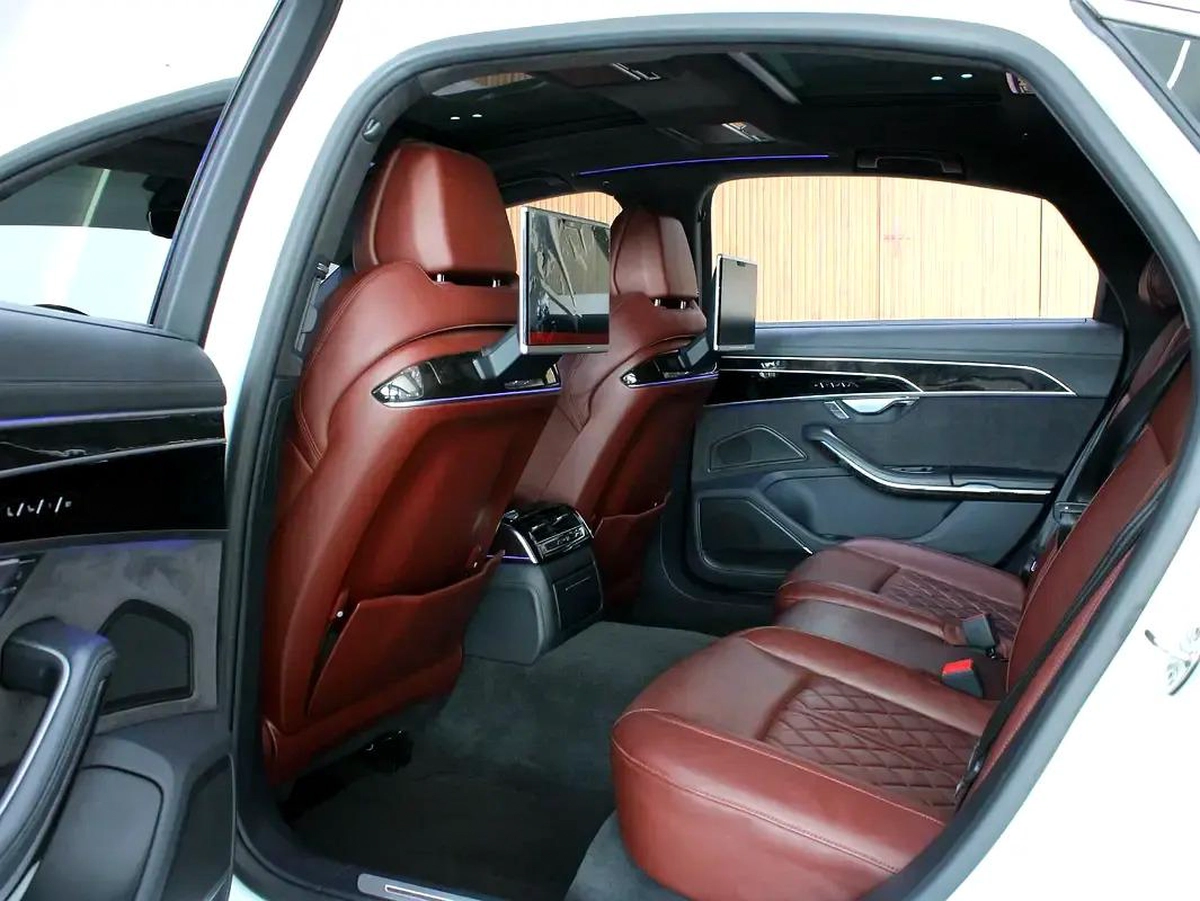 2019 - AUDI A8 L - 60 TFSI QUATTRO-6-6