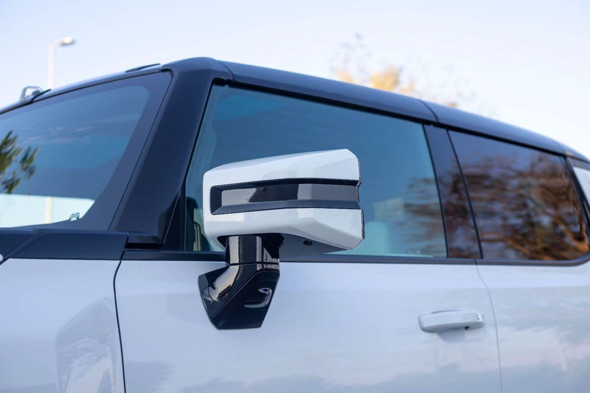 GMC Hummer EV-9-9