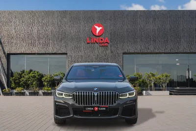 BMW 7 Series 740L 2021-12
