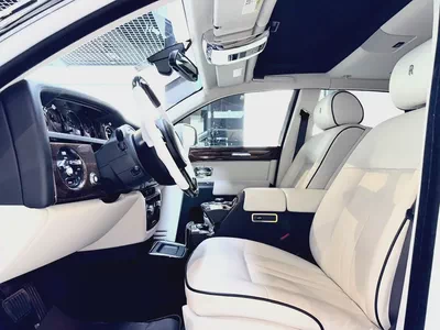 Rolls Royce Phantom / 2014 / 19,000 KMs Only / American Specs-11