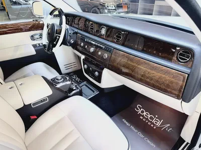 Rolls Royce Phantom / 2014 / 19,000 KMs Only / American Specs-12
