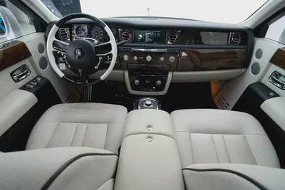 Rolls Royce Phantom / 2014 / 19,000 KMs Only / American Specs-16