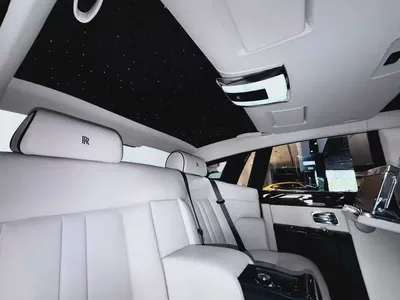 Rolls Royce Phantom / 2014 / 19,000 KMs Only / American Specs-17