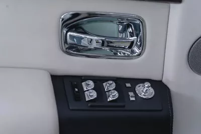Rolls Royce Phantom / 2014 / 19,000 KMs Only / American Specs-8