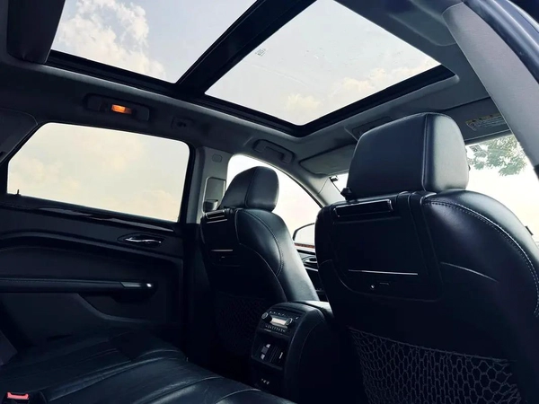 CADILLAC SRX | 2012 | FULL OPTION | CLEAN CAR FRESH JAPAN IMPORT