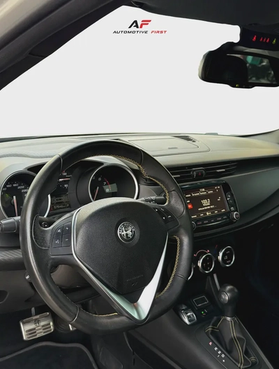 2020 Alfa Romeo Giulietta Veloce | GCC Specs | Pristine Condition-4