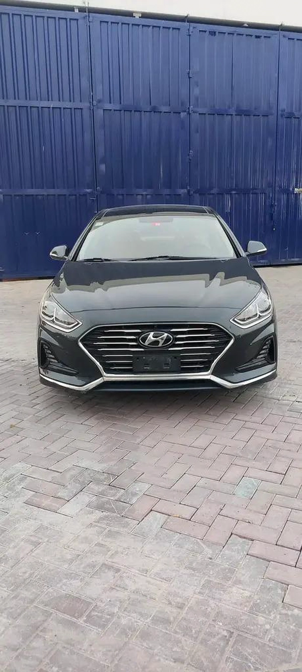 Hyundai Sonata GL 2018 - GCC Specs - Excellent Condition