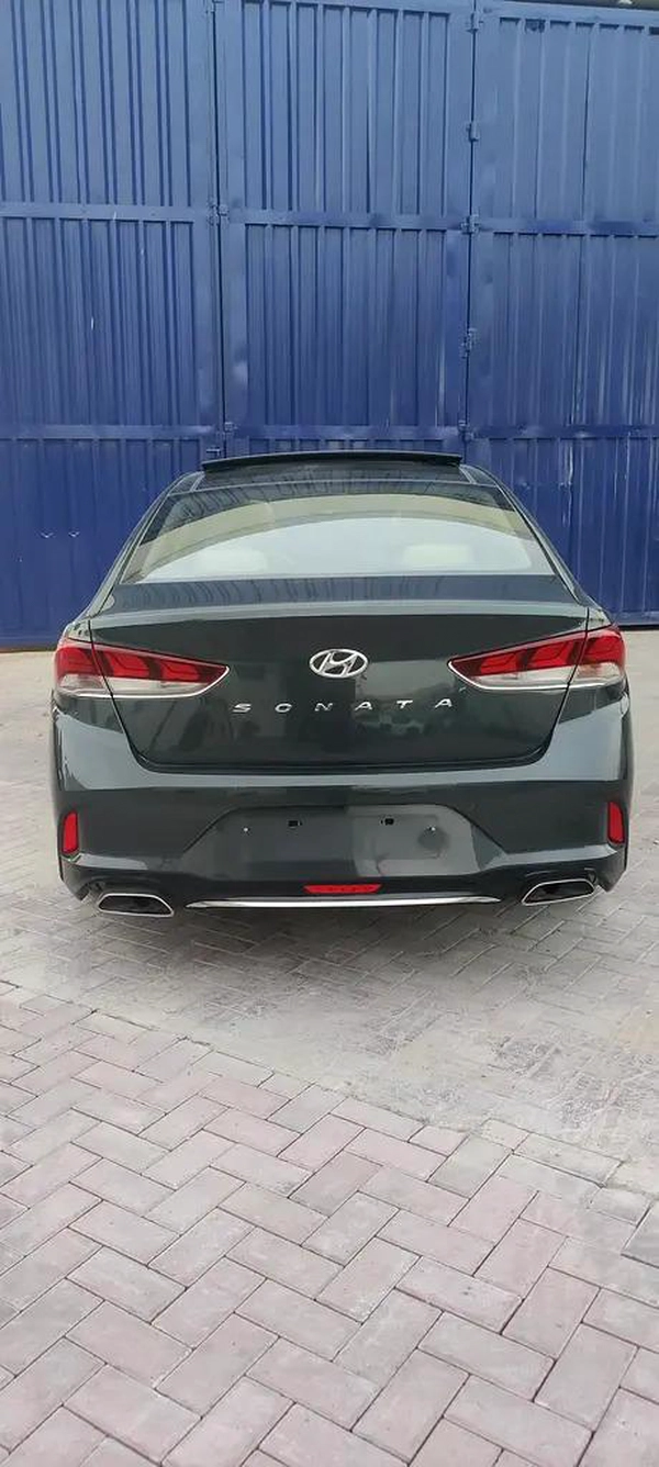 Hyundai Sonata GL 2018 - GCC Specs - Excellent Condition
