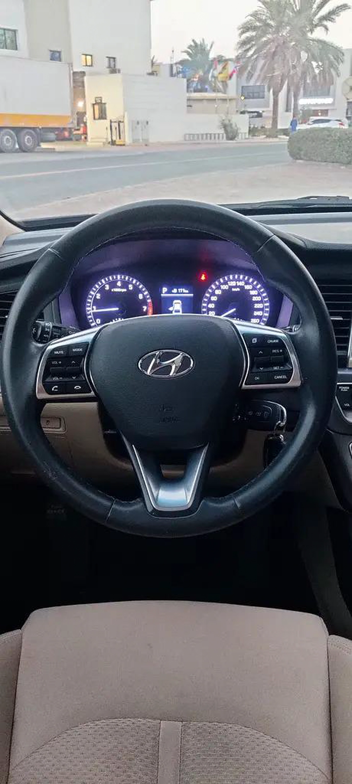 Hyundai Sonata GL 2018 - GCC Specs - Excellent Condition-4-4