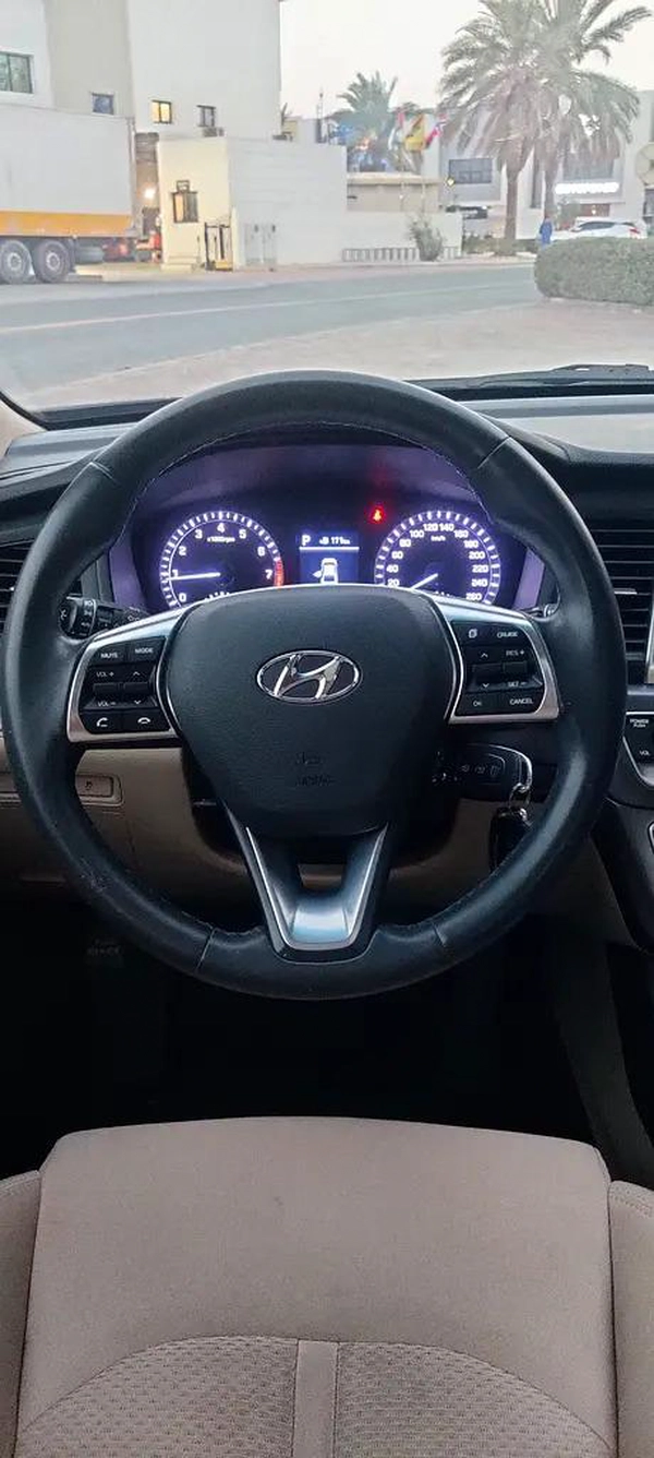 Hyundai Sonata GL 2018 - GCC Specs - Excellent Condition