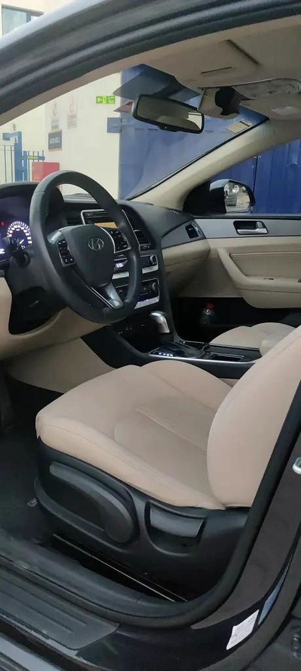 Hyundai Sonata GL 2018 - GCC Specs - Excellent Condition