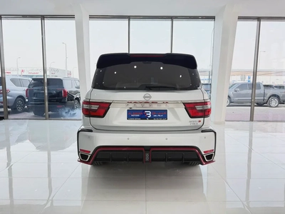 نيسان باترول نيسمو فضي / احمر خليجي المسعود Nissan Patrol NISMO 2022 GCC Specs Pristine Condition-5