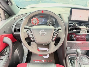 نيسان باترول نيسمو فضي / احمر خليجي المسعود Nissan Patrol NISMO 2022 GCC Specs Pristine Condition