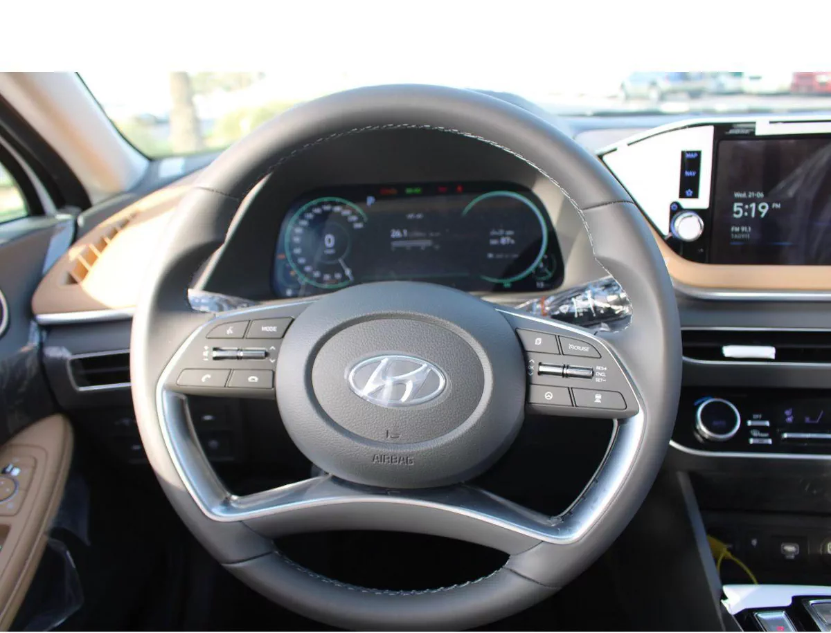 2024 Hyundai Sonata – White Sedan with Brown Interior-12-12