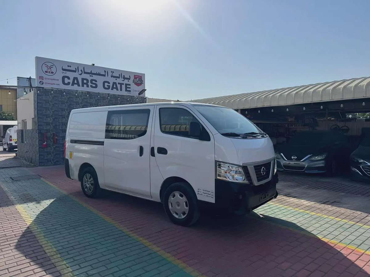 Nissan Urvan 2019 GCC Specs Well Maintained-1-1