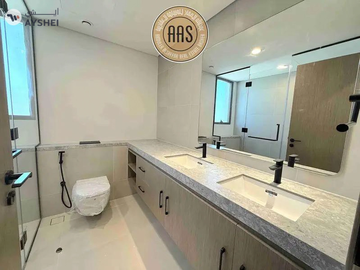 HUGE GARDEN SINGLE ROW BRAND NEW 4BR+MAID VILLA FOR RENT-6-6