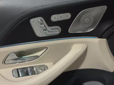 Mercedes-Benz GLS 450 | 2020 | GCC Specs | Full Option | Pristine Condition-8