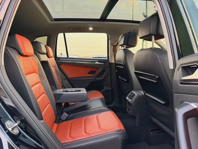 (2017) VOLKSWAGEN TIGUAN //COMFORTLINE// GCC FULL OPTION -ORIGINAL PAINT--13