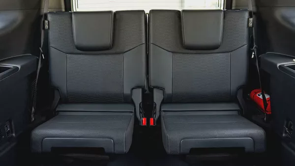 Toyota Prado Adventure First Edition 2026 - European Specs - GCC Car